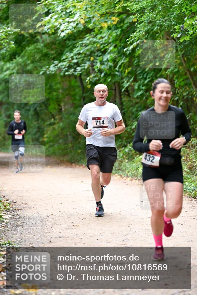 11.10.2026 - Bramfelder Halbmarathon 2026 Dr. Thomas Lammeyer http://msf.ph/oto/10816569 11.10.2026 09:53:42 Laufen 714, 432 meine-sportfotos.de