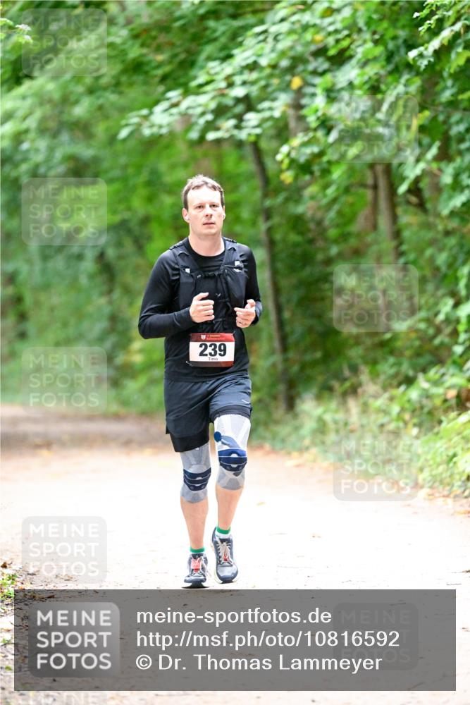 11.10.2026 - Bramfelder Halbmarathon 2026 Dr. Thomas Lammeyer http://msf.ph/oto/10816592 11.10.2026 09:53:46 Laufen 239 meine-sportfotos.de