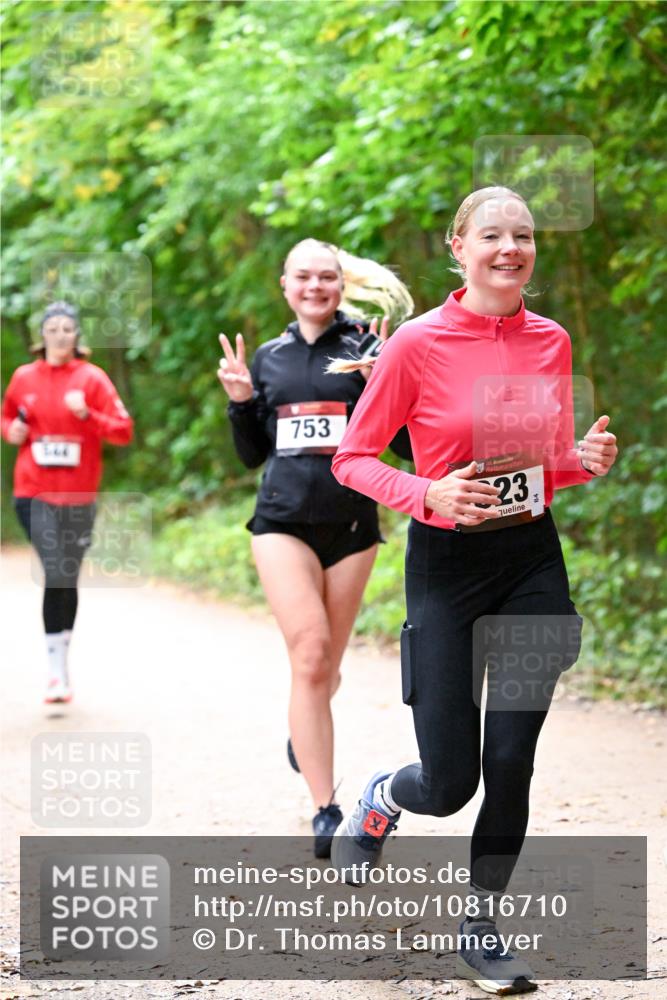 11.10.2026 - Bramfelder Halbmarathon 2026 Dr. Thomas Lammeyer http://msf.ph/oto/10816710 11.10.2026 09:54:12 Laufen 753, 35, 23 meine-sportfotos.de