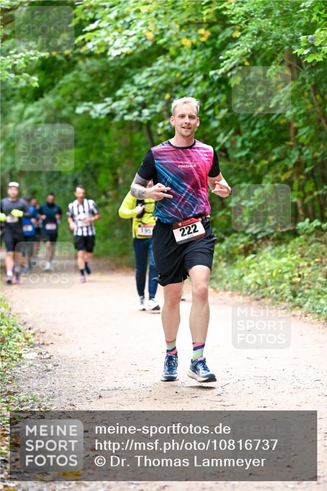 11.10.2026 - Bramfelder Halbmarathon 2026 Dr. Thomas Lammeyer http://msf.ph/oto/10816737 11.10.2026 09:54:21 Laufen 195, 222 meine-sportfotos.de