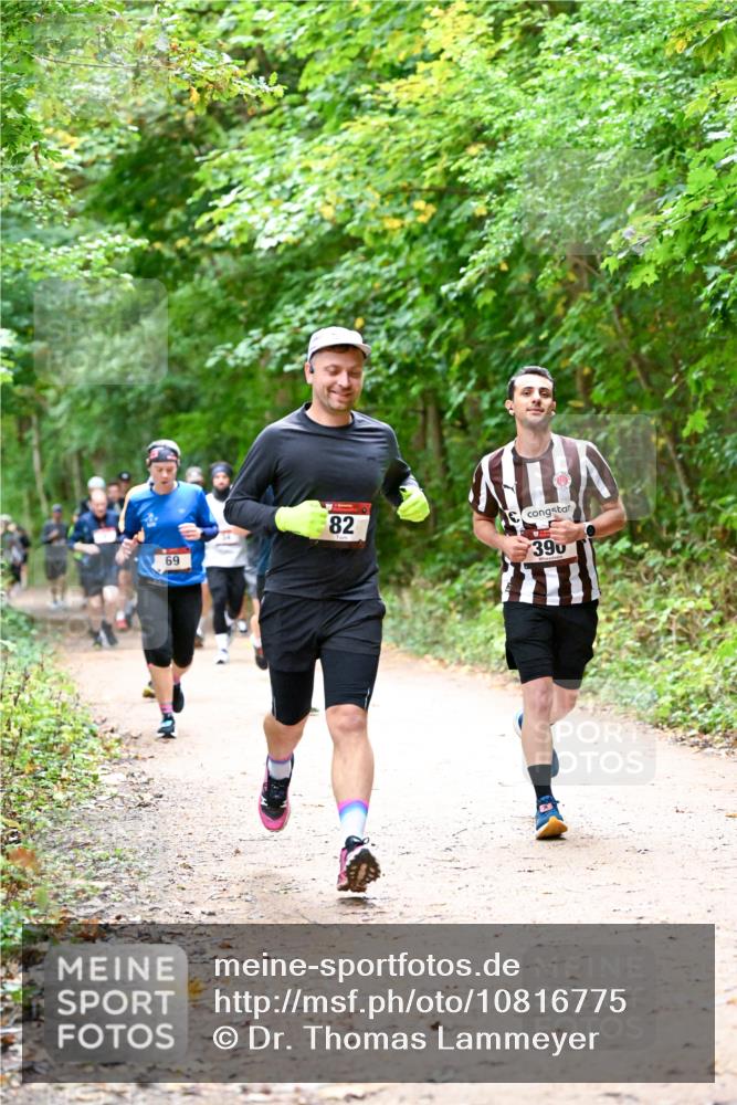 11.10.2026 - Bramfelder Halbmarathon 2026 Dr. Thomas Lammeyer http://msf.ph/oto/10816775 11.10.2026 09:54:27 Laufen 69, 82, 8, 390 meine-sportfotos.de