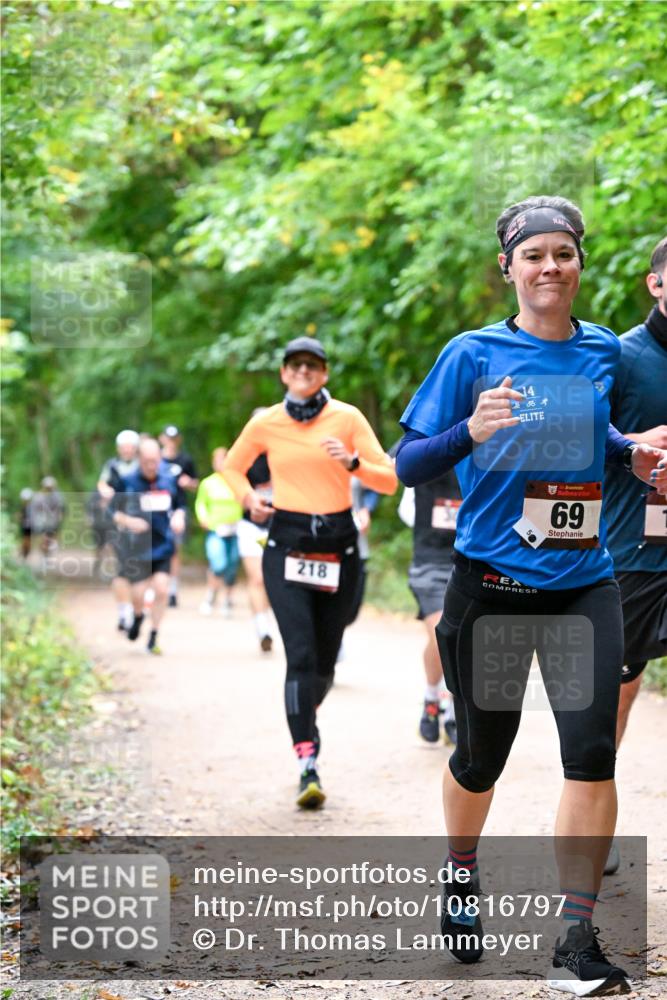 11.10.2026 - Bramfelder Halbmarathon 2026 Dr. Thomas Lammeyer http://msf.ph/oto/10816797 11.10.2026 09:54:31 Laufen 218, 14, 69 meine-sportfotos.de