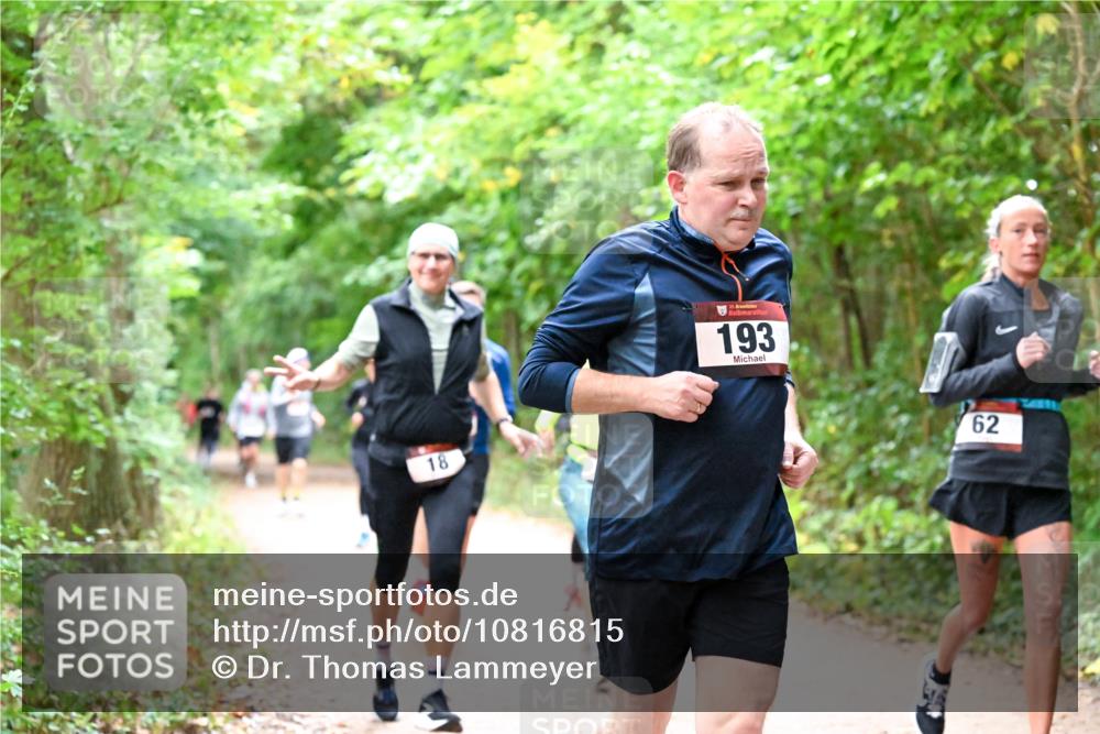 11.10.2026 - Bramfelder Halbmarathon 2026 Dr. Thomas Lammeyer http://msf.ph/oto/10816815 11.10.2026 09:54:36 Laufen 18, 35, 193, 29, 62 meine-sportfotos.de