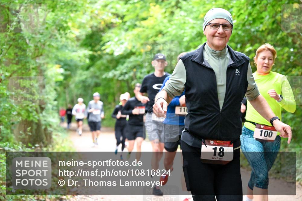 11.10.2026 - Bramfelder Halbmarathon 2026 Dr. Thomas Lammeyer http://msf.ph/oto/10816824 11.10.2026 09:54:37 Laufen 11, 8, 906, 18, 100 meine-sportfotos.de