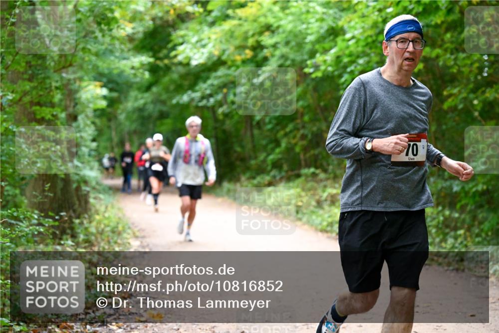 11.10.2026 - Bramfelder Halbmarathon 2026 Dr. Thomas Lammeyer http://msf.ph/oto/10816852 11.10.2026 09:54:42 Laufen 70 meine-sportfotos.de