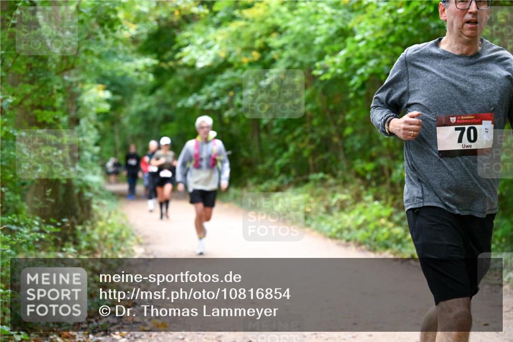 11.10.2026 - Bramfelder Halbmarathon 2026 Dr. Thomas Lammeyer http://msf.ph/oto/10816854 11.10.2026 09:54:43 Laufen 35, 70, 47 meine-sportfotos.de