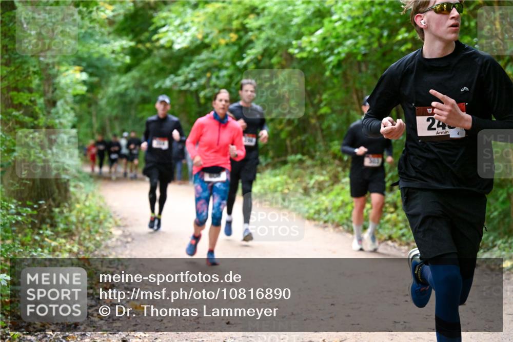 11.10.2026 - Bramfelder Halbmarathon 2026 Dr. Thomas Lammeyer http://msf.ph/oto/10816890 11.10.2026 09:54:52 Laufen 24 meine-sportfotos.de