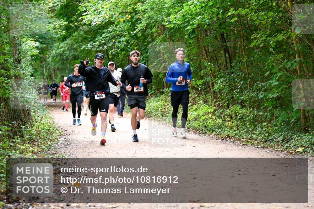 11.10.2026 - Bramfelder Halbmarathon 2026 Dr. Thomas Lammeyer http://msf.ph/oto/10816912 11.10.2026 09:55:00 Laufen 605, 452 meine-sportfotos.de