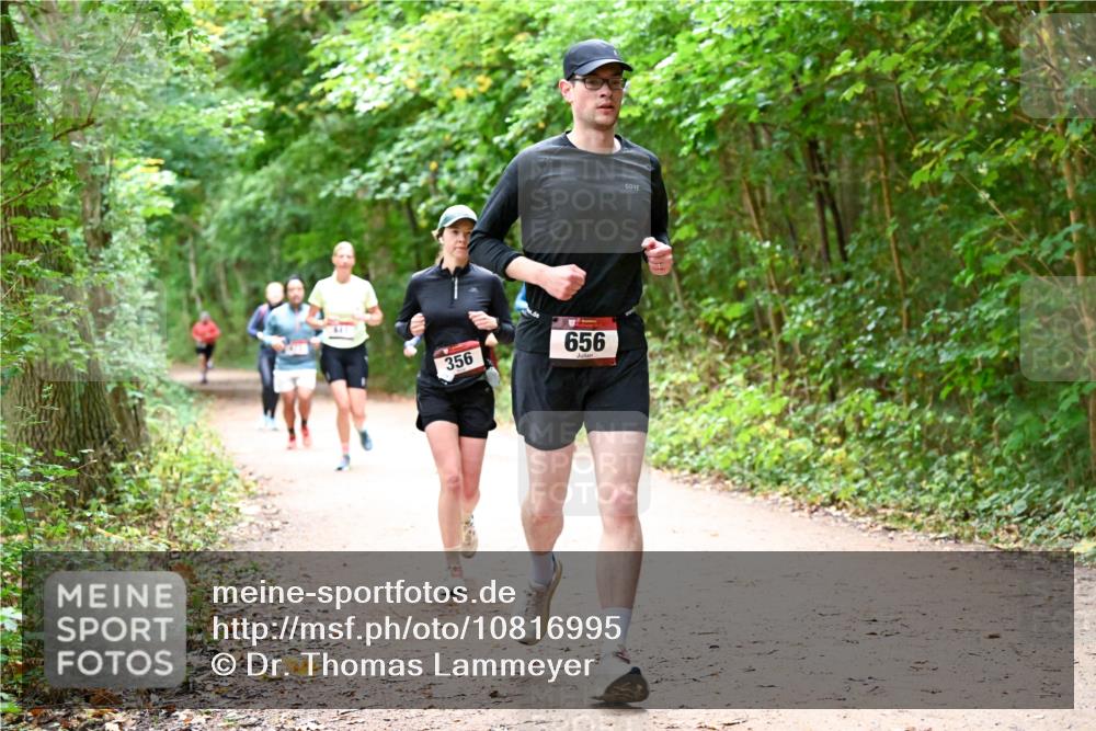 11.10.2026 - Bramfelder Halbmarathon 2026 Dr. Thomas Lammeyer http://msf.ph/oto/10816995 11.10.2026 09:55:16 Laufen 356, 656 meine-sportfotos.de