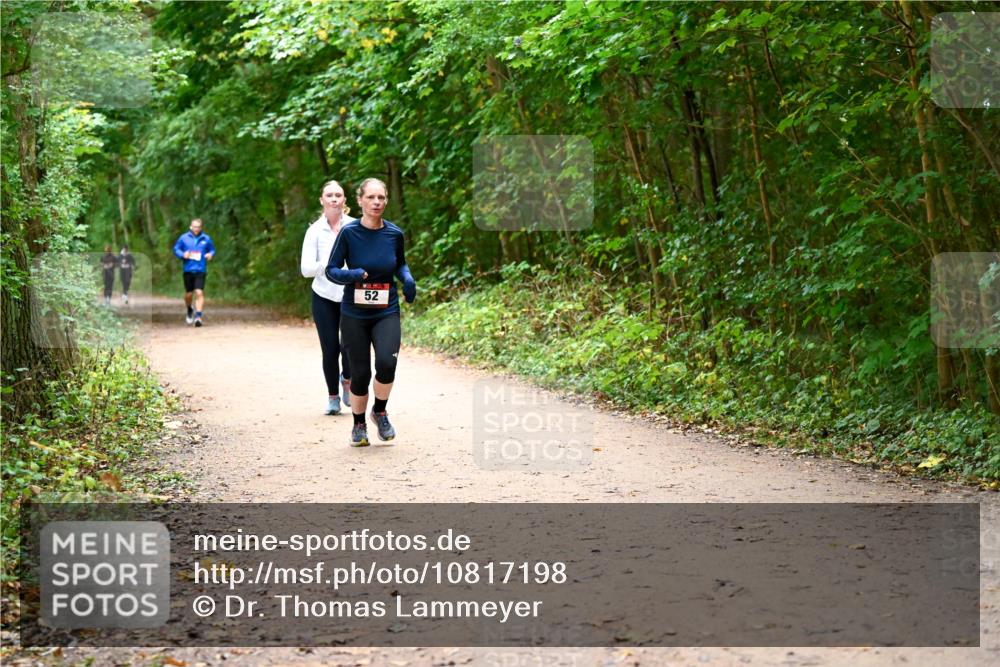 11.10.2026 - Bramfelder Halbmarathon 2026 Dr. Thomas Lammeyer http://msf.ph/oto/10817198 11.10.2026 09:56:29 Laufen 52 meine-sportfotos.de
