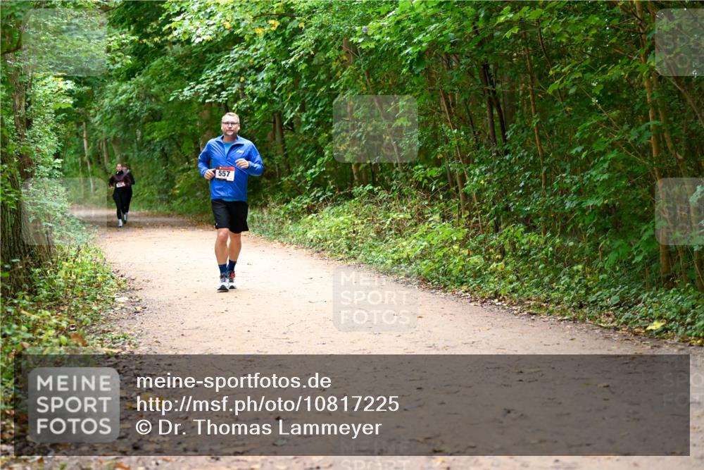 11.10.2026 - Bramfelder Halbmarathon 2026 Dr. Thomas Lammeyer http://msf.ph/oto/10817225 11.10.2026 09:56:35 Laufen 557 meine-sportfotos.de