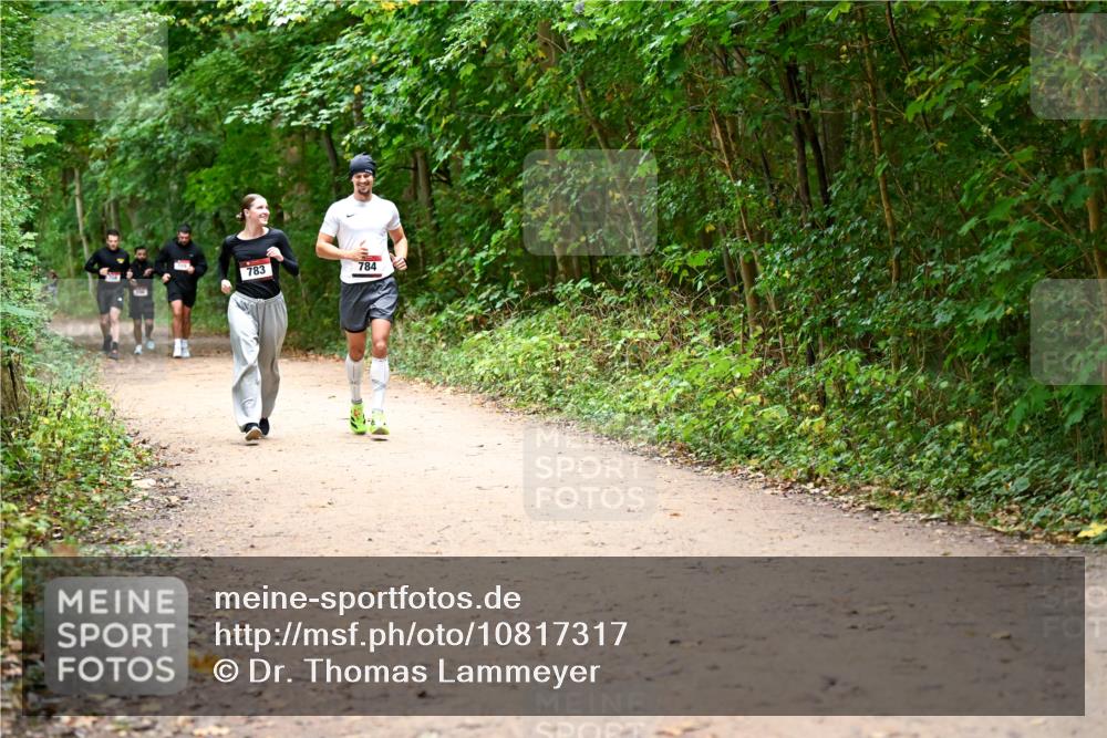 11.10.2026 - Bramfelder Halbmarathon 2026 Dr. Thomas Lammeyer http://msf.ph/oto/10817317 11.10.2026 09:57:03 Laufen 783, 784 meine-sportfotos.de
