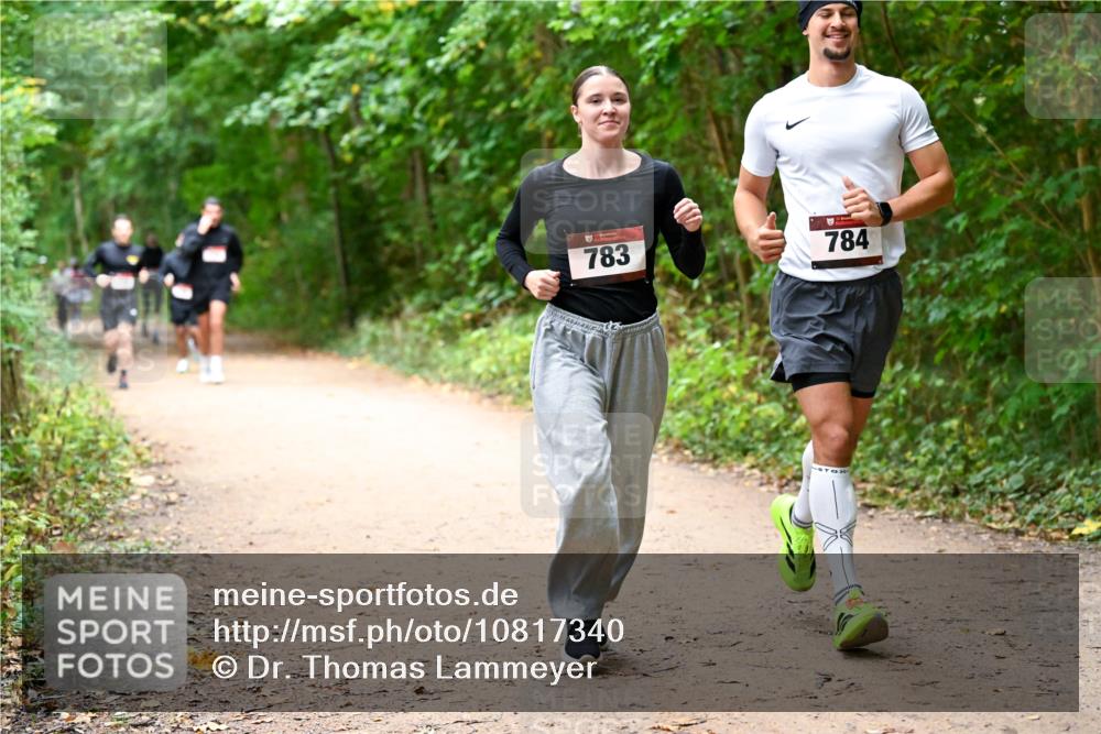 11.10.2026 - Bramfelder Halbmarathon 2026 Dr. Thomas Lammeyer http://msf.ph/oto/10817340 11.10.2026 09:57:07 Laufen 783, 784 meine-sportfotos.de