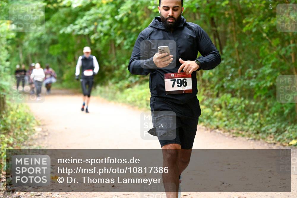 11.10.2026 - Bramfelder Halbmarathon 2026 Dr. Thomas Lammeyer http://msf.ph/oto/10817386 11.10.2026 09:57:16 Laufen 35, 796 meine-sportfotos.de
