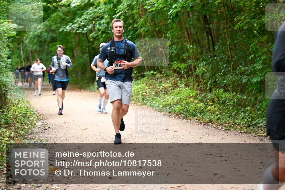 11.10.2026 - Bramfelder Halbmarathon 2026 Dr. Thomas Lammeyer http://msf.ph/oto/10817538 11.10.2026 09:57:50 Laufen 15, 205 meine-sportfotos.de
