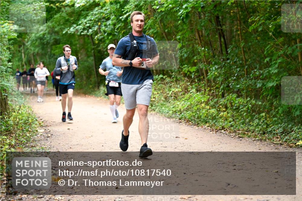 11.10.2026 - Bramfelder Halbmarathon 2026 Dr. Thomas Lammeyer http://msf.ph/oto/10817540 11.10.2026 09:57:50 Laufen 154 meine-sportfotos.de