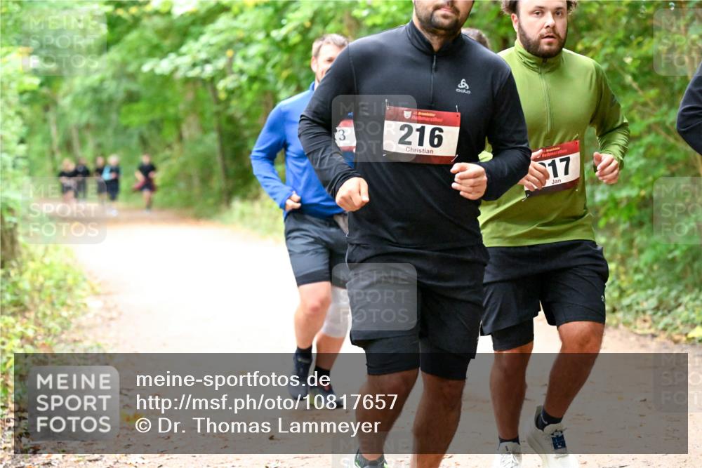 11.10.2026 - Bramfelder Halbmarathon 2026 Dr. Thomas Lammeyer http://msf.ph/oto/10817657 11.10.2026 09:58:08 Laufen 3, 216, 17 meine-sportfotos.de