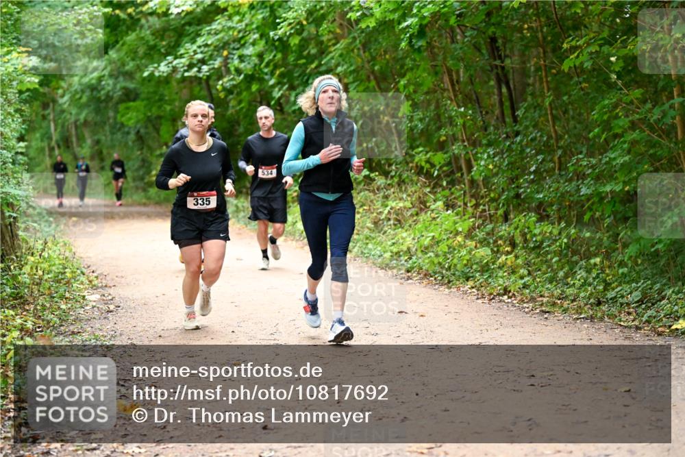 11.10.2026 - Bramfelder Halbmarathon 2026 Dr. Thomas Lammeyer http://msf.ph/oto/10817692 11.10.2026 09:58:22 Laufen 335, 534 meine-sportfotos.de