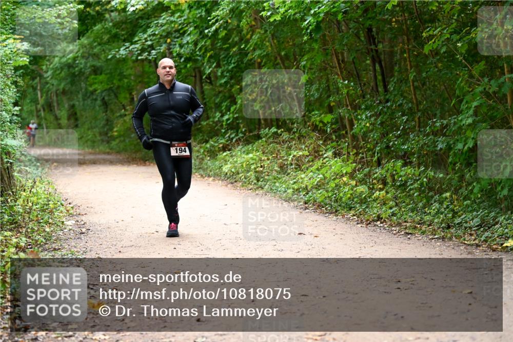 11.10.2026 - Bramfelder Halbmarathon 2026 Dr. Thomas Lammeyer http://msf.ph/oto/10818075 11.10.2026 10:00:35 Laufen 194 meine-sportfotos.de