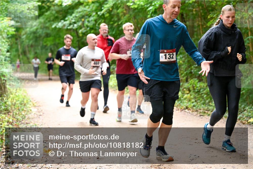 11.10.2026 - Bramfelder Halbmarathon 2026 Dr. Thomas Lammeyer http://msf.ph/oto/10818182 11.10.2026 10:01:13 Laufen 469, 132 meine-sportfotos.de