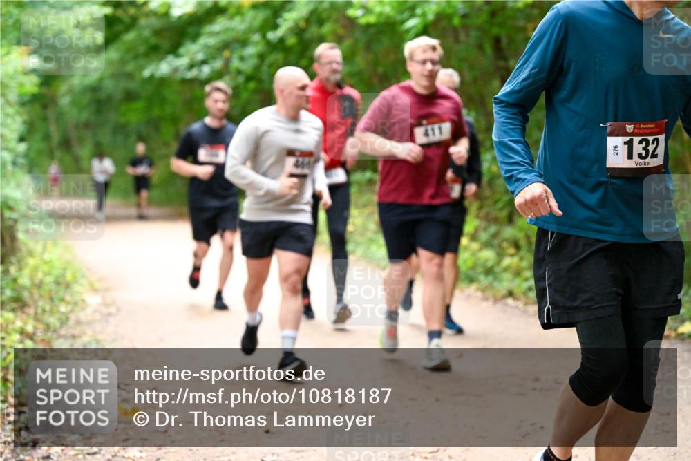 11.10.2026 - Bramfelder Halbmarathon 2026 Dr. Thomas Lammeyer http://msf.ph/oto/10818187 11.10.2026 10:01:14 Laufen 461, 411, 35, 132 meine-sportfotos.de