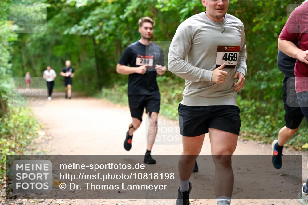 11.10.2026 - Bramfelder Halbmarathon 2026 Dr. Thomas Lammeyer http://msf.ph/oto/10818198 11.10.2026 10:01:16 Laufen 288, 469 meine-sportfotos.de