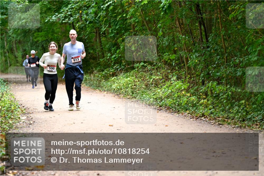 11.10.2026 - Bramfelder Halbmarathon 2026 Dr. Thomas Lammeyer http://msf.ph/oto/10818254 11.10.2026 10:01:46 Laufen 590, 613 meine-sportfotos.de