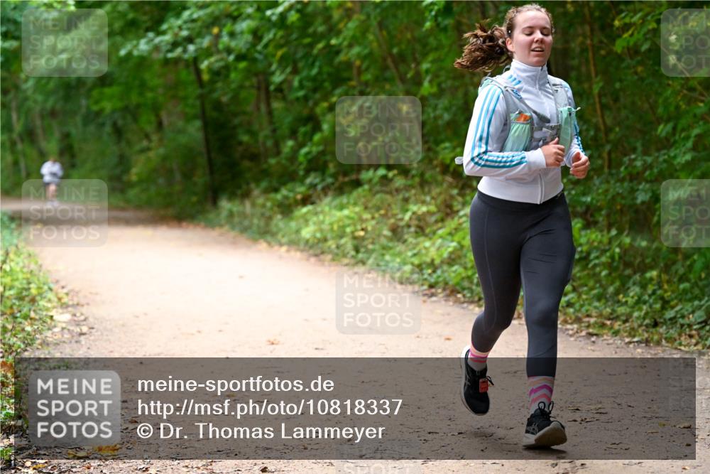 11.10.2026 - Bramfelder Halbmarathon 2026 Dr. Thomas Lammeyer http://msf.ph/oto/10818337 11.10.2026 10:02:01 Laufen  meine-sportfotos.de