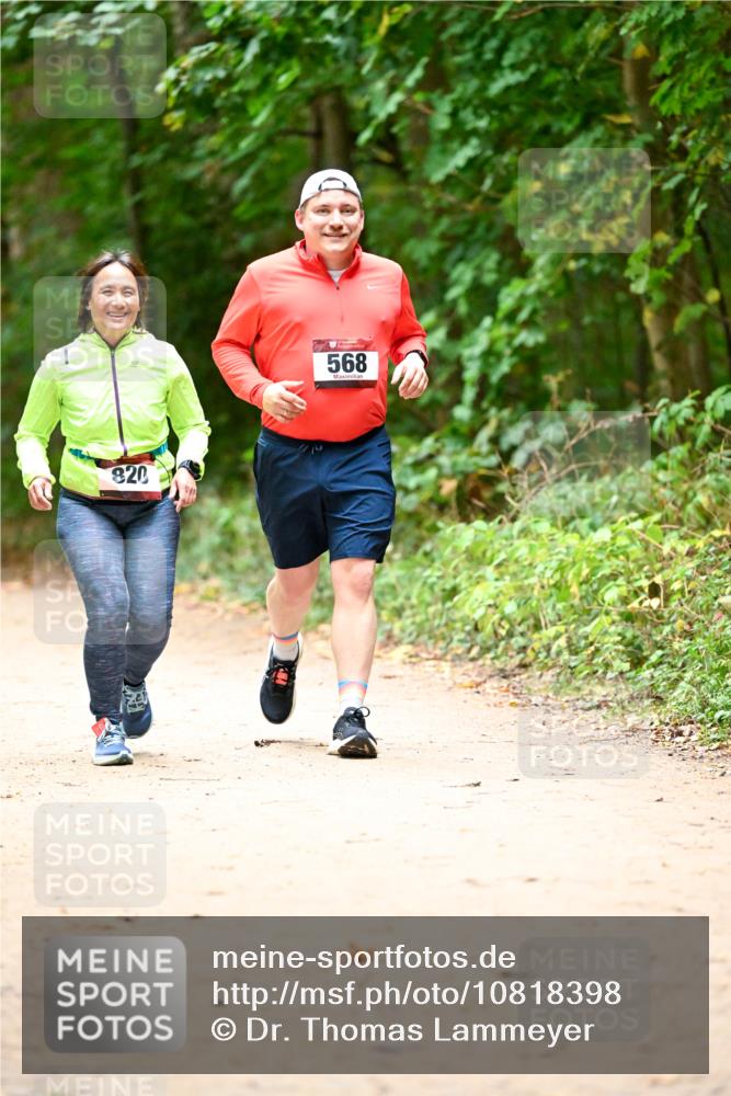 11.10.2026 - Bramfelder Halbmarathon 2026 Dr. Thomas Lammeyer http://msf.ph/oto/10818398 11.10.2026 10:03:05 Laufen 820, 568 meine-sportfotos.de