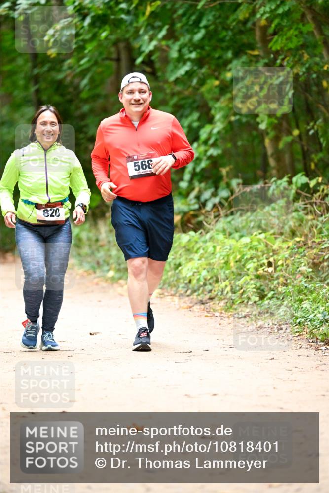 11.10.2026 - Bramfelder Halbmarathon 2026 Dr. Thomas Lammeyer http://msf.ph/oto/10818401 11.10.2026 10:03:05 Laufen 820, 568 meine-sportfotos.de