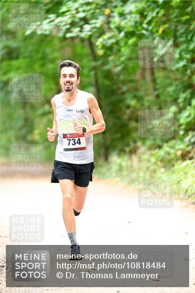11.10.2026 - Bramfelder Halbmarathon 2026 Dr. Thomas Lammeyer http://msf.ph/oto/10818484 11.10.2026 10:04:35 Laufen 734 meine-sportfotos.de