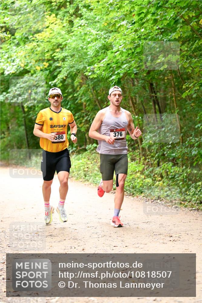 11.10.2026 - Bramfelder Halbmarathon 2026 Dr. Thomas Lammeyer http://msf.ph/oto/10818507 11.10.2026 10:04:52 Laufen 580, 376 meine-sportfotos.de