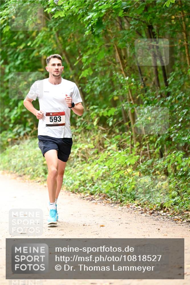 11.10.2026 - Bramfelder Halbmarathon 2026 Dr. Thomas Lammeyer http://msf.ph/oto/10818527 11.10.2026 10:05:42 Laufen 593 meine-sportfotos.de