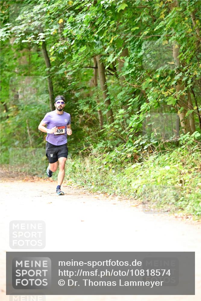 11.10.2026 - Bramfelder Halbmarathon 2026 Dr. Thomas Lammeyer http://msf.ph/oto/10818574 11.10.2026 10:06:23 Laufen 439 meine-sportfotos.de