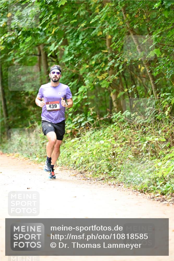 11.10.2026 - Bramfelder Halbmarathon 2026 Dr. Thomas Lammeyer http://msf.ph/oto/10818585 11.10.2026 10:06:25 Laufen 439 meine-sportfotos.de