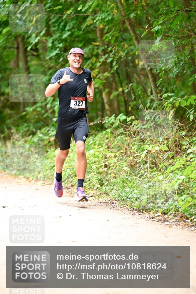 11.10.2026 - Bramfelder Halbmarathon 2026 Dr. Thomas Lammeyer http://msf.ph/oto/10818624 11.10.2026 10:06:52 Laufen 327, 262 meine-sportfotos.de