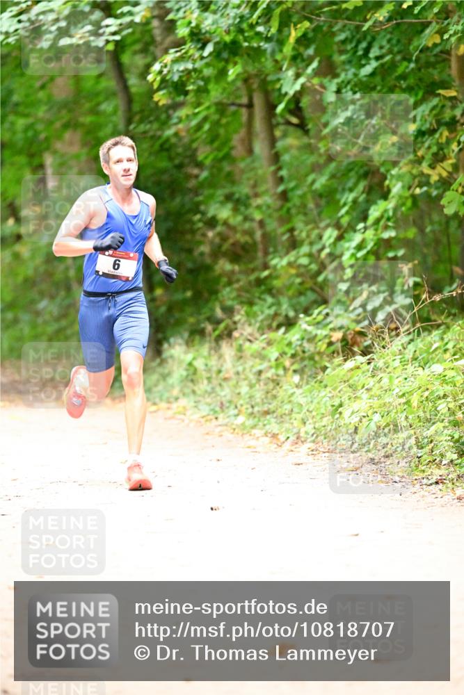11.10.2026 - Bramfelder Halbmarathon 2026 Dr. Thomas Lammeyer http://msf.ph/oto/10818707 11.10.2026 10:08:19 Laufen 6 meine-sportfotos.de