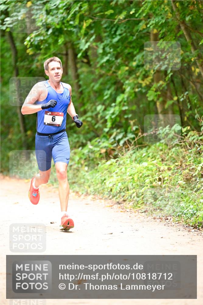 11.10.2026 - Bramfelder Halbmarathon 2026 Dr. Thomas Lammeyer http://msf.ph/oto/10818712 11.10.2026 10:08:20 Laufen 6 meine-sportfotos.de