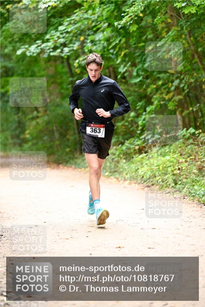 11.10.2026 - Bramfelder Halbmarathon 2026 Dr. Thomas Lammeyer http://msf.ph/oto/10818767 11.10.2026 10:09:07 Laufen 363 meine-sportfotos.de