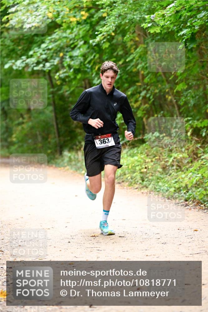 11.10.2026 - Bramfelder Halbmarathon 2026 Dr. Thomas Lammeyer http://msf.ph/oto/10818771 11.10.2026 10:09:07 Laufen 363 meine-sportfotos.de