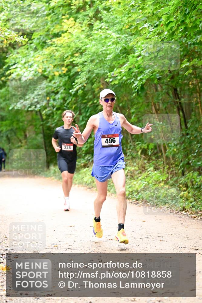 11.10.2026 - Bramfelder Halbmarathon 2026 Dr. Thomas Lammeyer http://msf.ph/oto/10818858 11.10.2026 10:09:47 Laufen 228, 496 meine-sportfotos.de