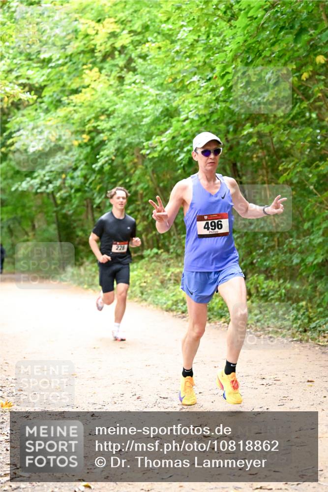 11.10.2026 - Bramfelder Halbmarathon 2026 Dr. Thomas Lammeyer http://msf.ph/oto/10818862 11.10.2026 10:09:48 Laufen 228, 496 meine-sportfotos.de
