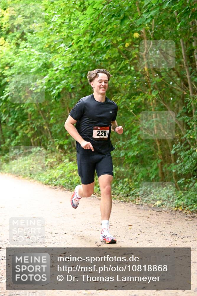11.10.2026 - Bramfelder Halbmarathon 2026 Dr. Thomas Lammeyer http://msf.ph/oto/10818868 11.10.2026 10:09:49 Laufen 228 meine-sportfotos.de