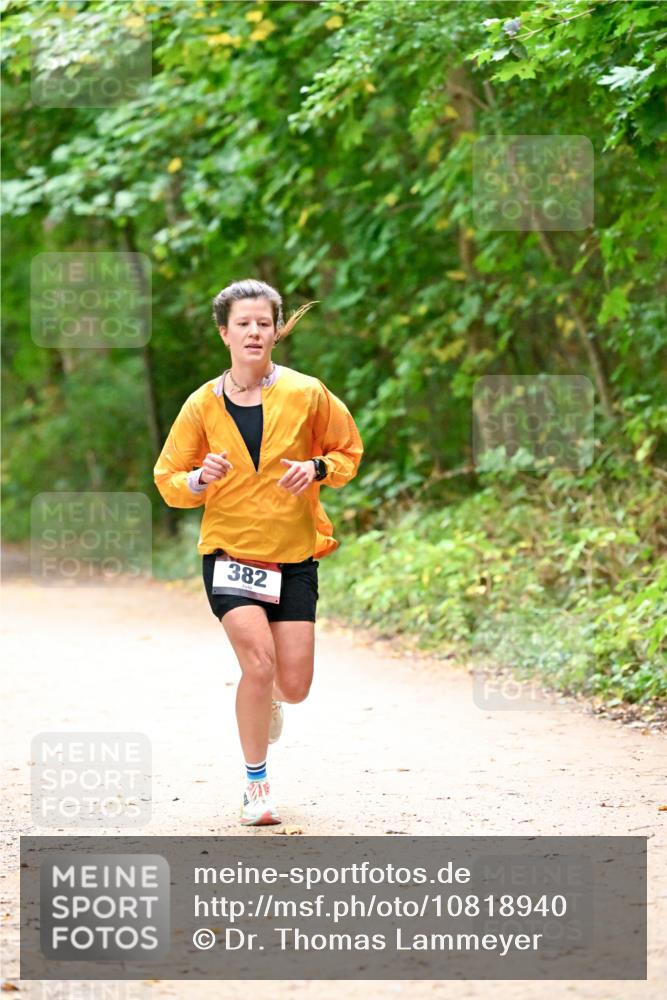 11.10.2026 - Bramfelder Halbmarathon 2026 Dr. Thomas Lammeyer http://msf.ph/oto/10818940 11.10.2026 10:10:32 Laufen 382 meine-sportfotos.de