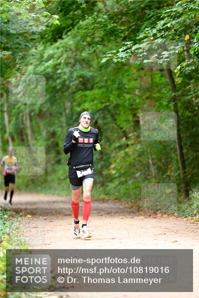 11.10.2026 - Bramfelder Halbmarathon 2026 Dr. Thomas Lammeyer http://msf.ph/oto/10819016 11.10.2026 10:11:10 Laufen 33 meine-sportfotos.de