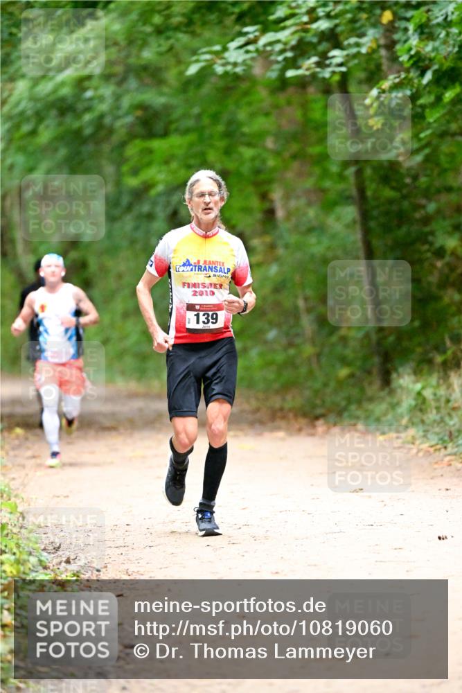 11.10.2026 - Bramfelder Halbmarathon 2026 Dr. Thomas Lammeyer http://msf.ph/oto/10819060 11.10.2026 10:11:19 Laufen 2010, 139 meine-sportfotos.de