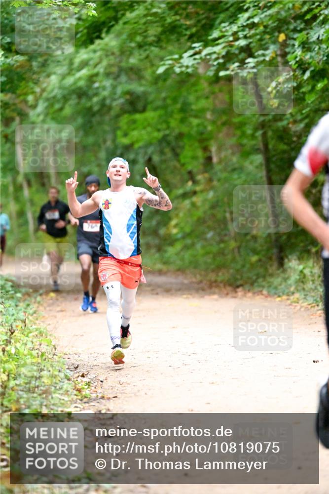 11.10.2026 - Bramfelder Halbmarathon 2026 Dr. Thomas Lammeyer http://msf.ph/oto/10819075 11.10.2026 10:11:21 Laufen  meine-sportfotos.de