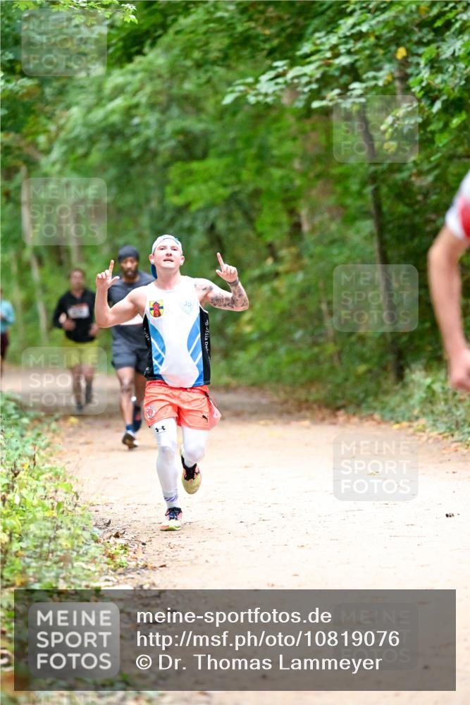 11.10.2026 - Bramfelder Halbmarathon 2026 Dr. Thomas Lammeyer http://msf.ph/oto/10819076 11.10.2026 10:11:21 Laufen  meine-sportfotos.de