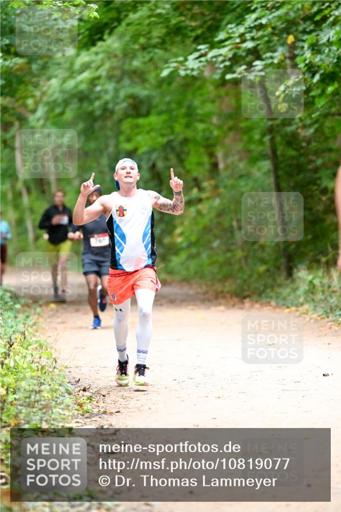 11.10.2026 - Bramfelder Halbmarathon 2026 Dr. Thomas Lammeyer http://msf.ph/oto/10819077 11.10.2026 10:11:22 Laufen  meine-sportfotos.de