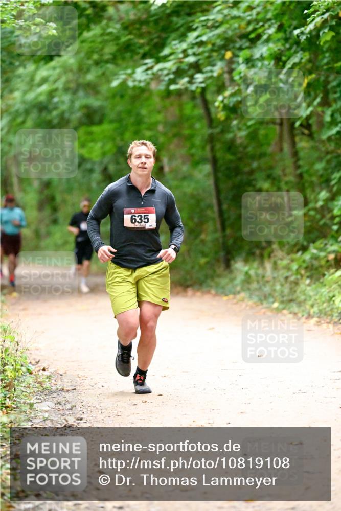 11.10.2026 - Bramfelder Halbmarathon 2026 Dr. Thomas Lammeyer http://msf.ph/oto/10819108 11.10.2026 10:11:28 Laufen 635, 98 meine-sportfotos.de